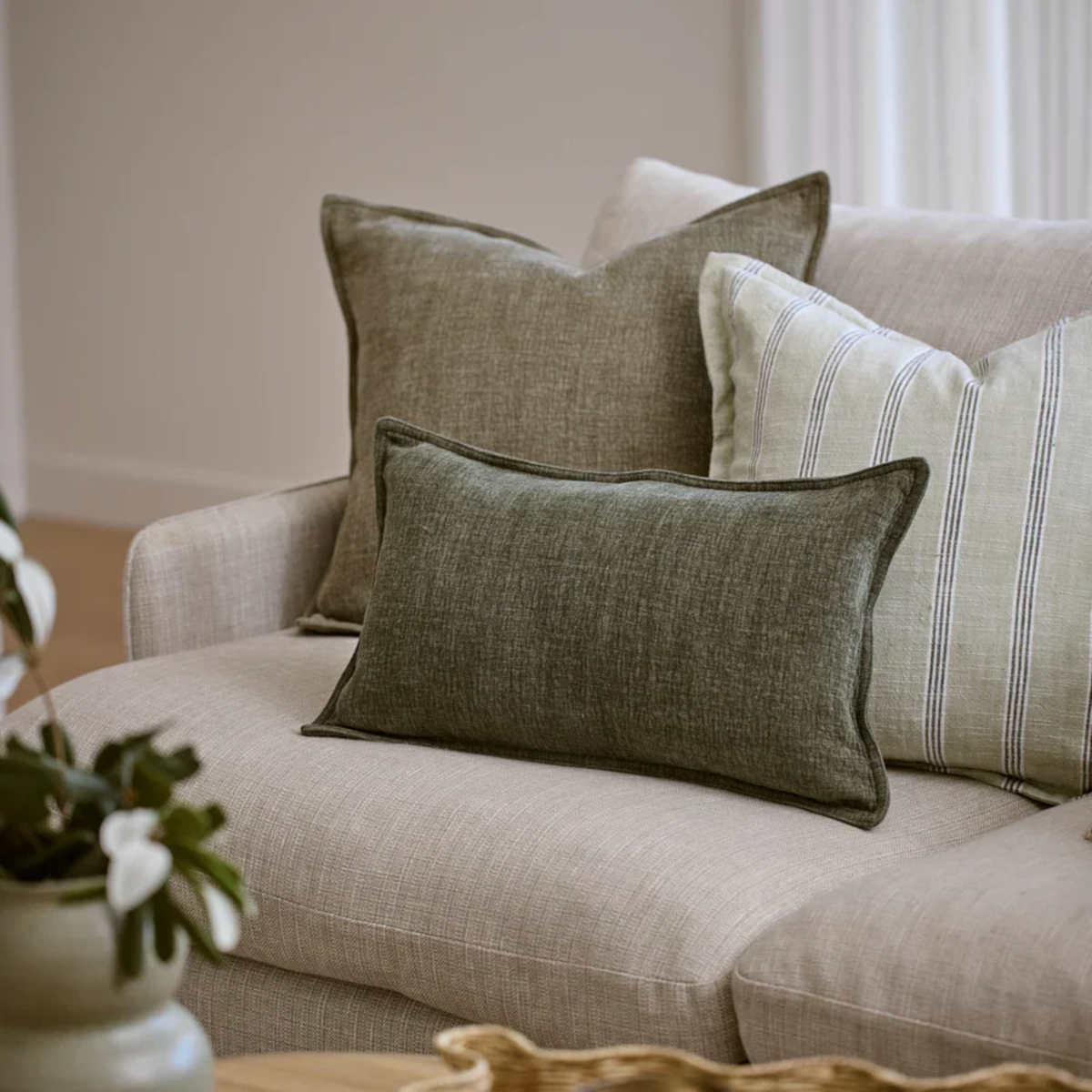 Madras Link Blake Dark Green Cushion 30x50cm