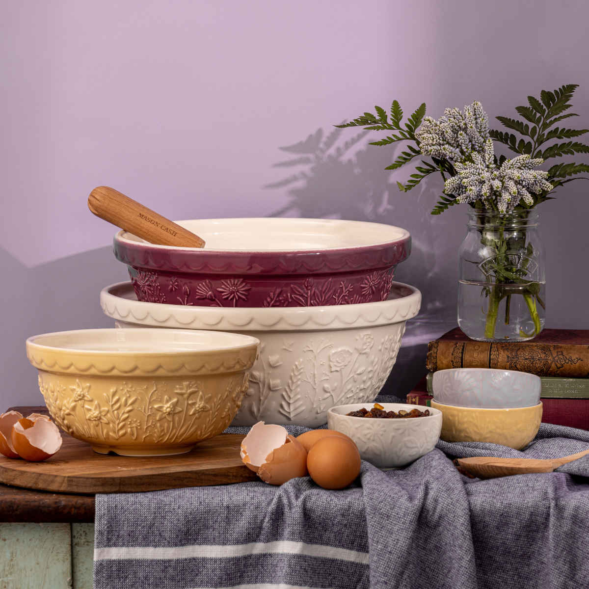 Mason Cash In the Meadow Mixing Bowl Cream Rose 29cm | Minimax
