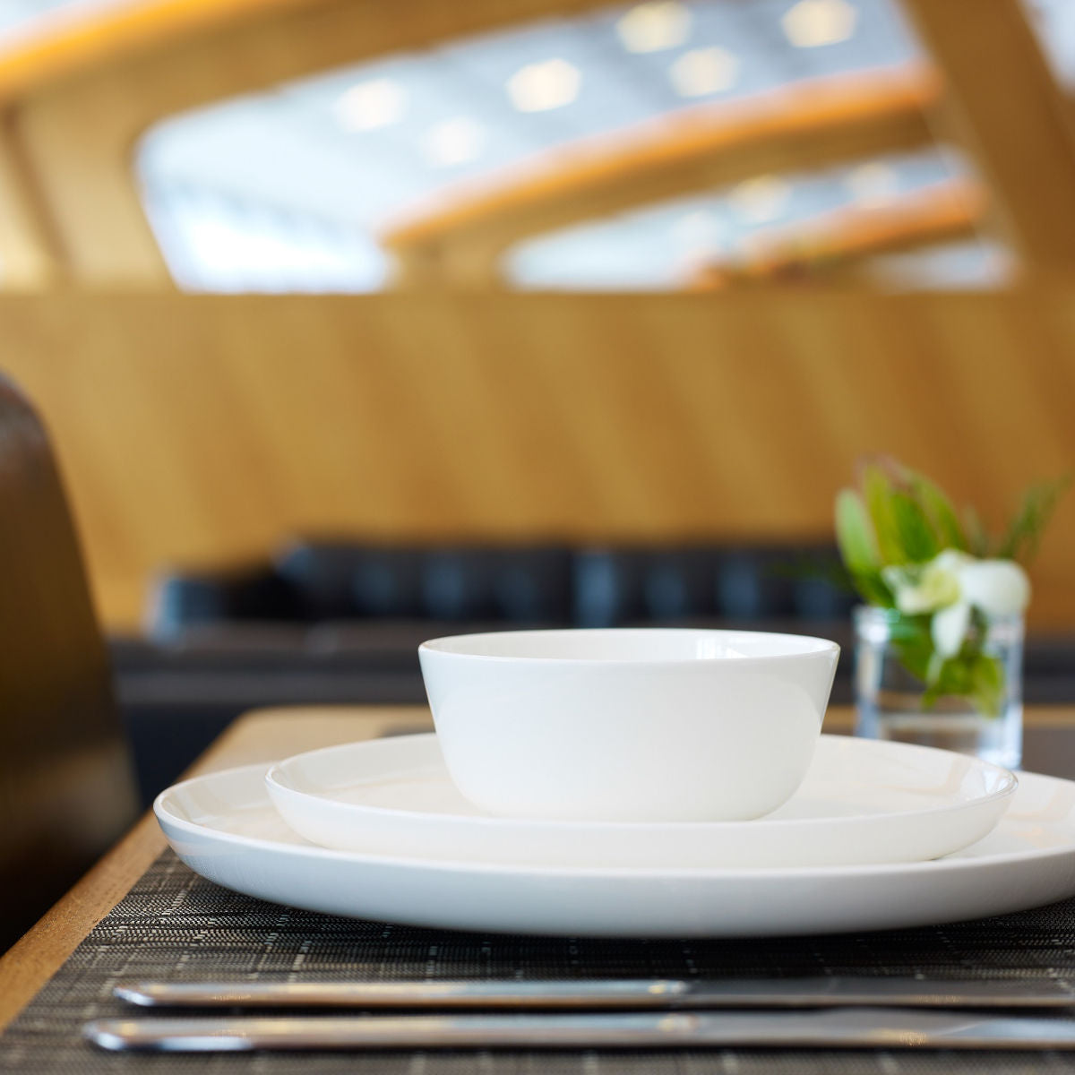 Noritake Marc Newson Dinner Set White 12 Piece | Minimax