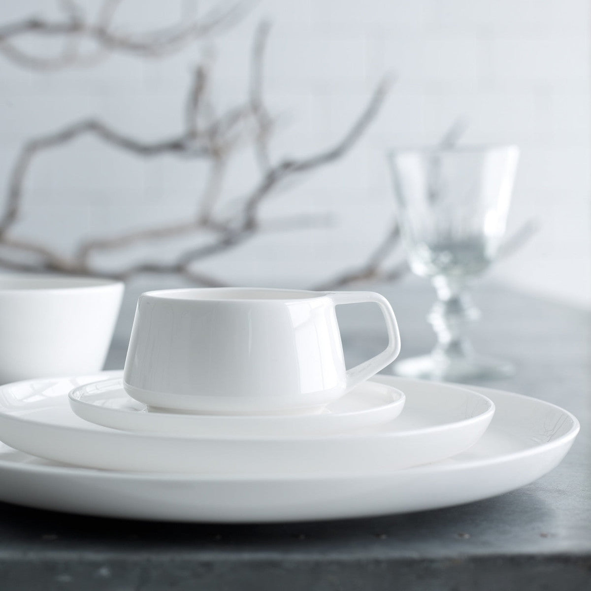 Noritake Marc Newson Dinner Set White 12 Piece | Minimax