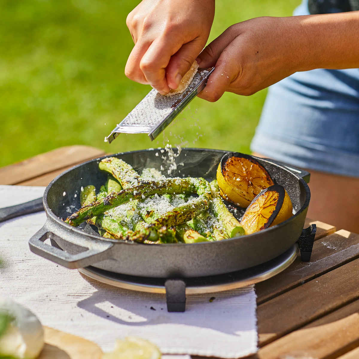 Ooni Cast Iron Skillet | Minimax