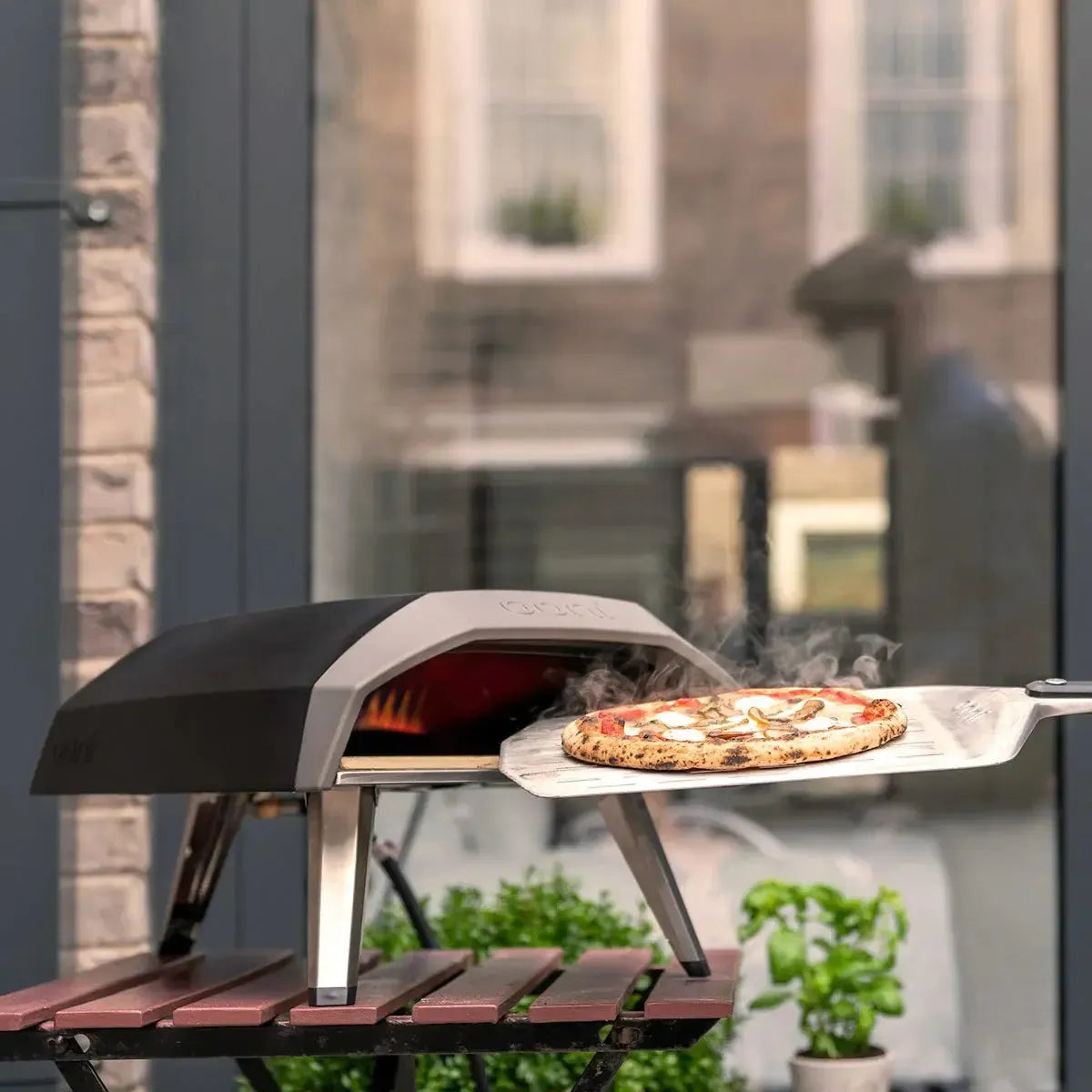 Ooni Koda 12 Gas Powered Pizza Oven | Minimax