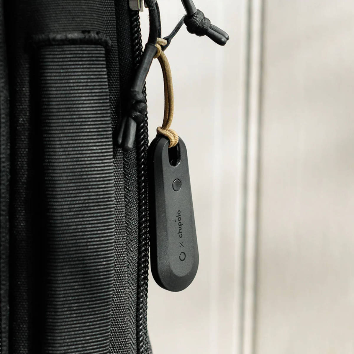 Orbitkey Chipolo Tracker V2 Black | Minimax