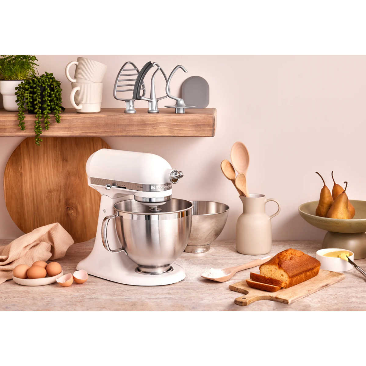KitchenAid KSM195 Artisan Series Tilt-Head Stand Mixer Porcelain White | Minimax