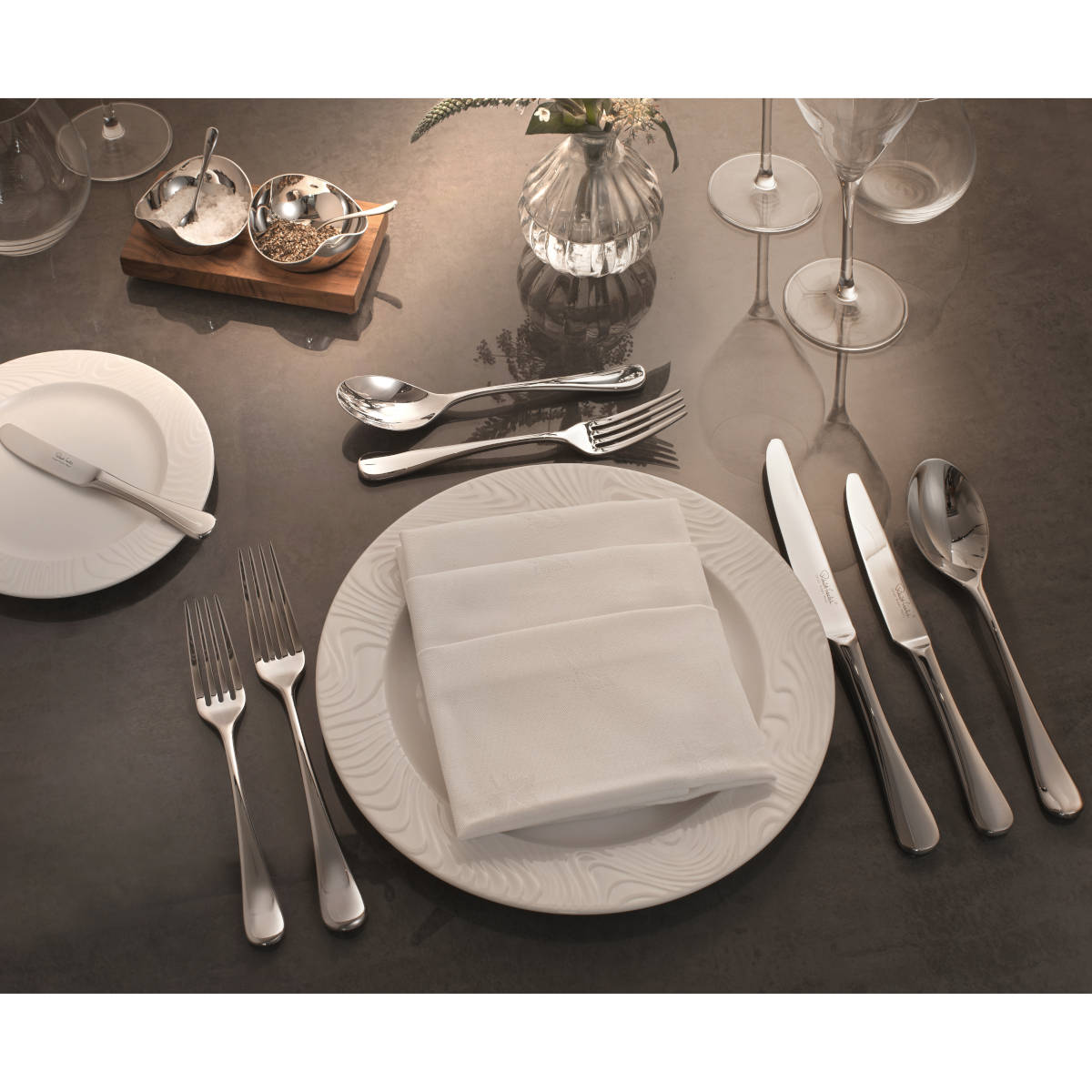 Robert Welch Radford Bright Cutlery Set 56 Piece | Minimax