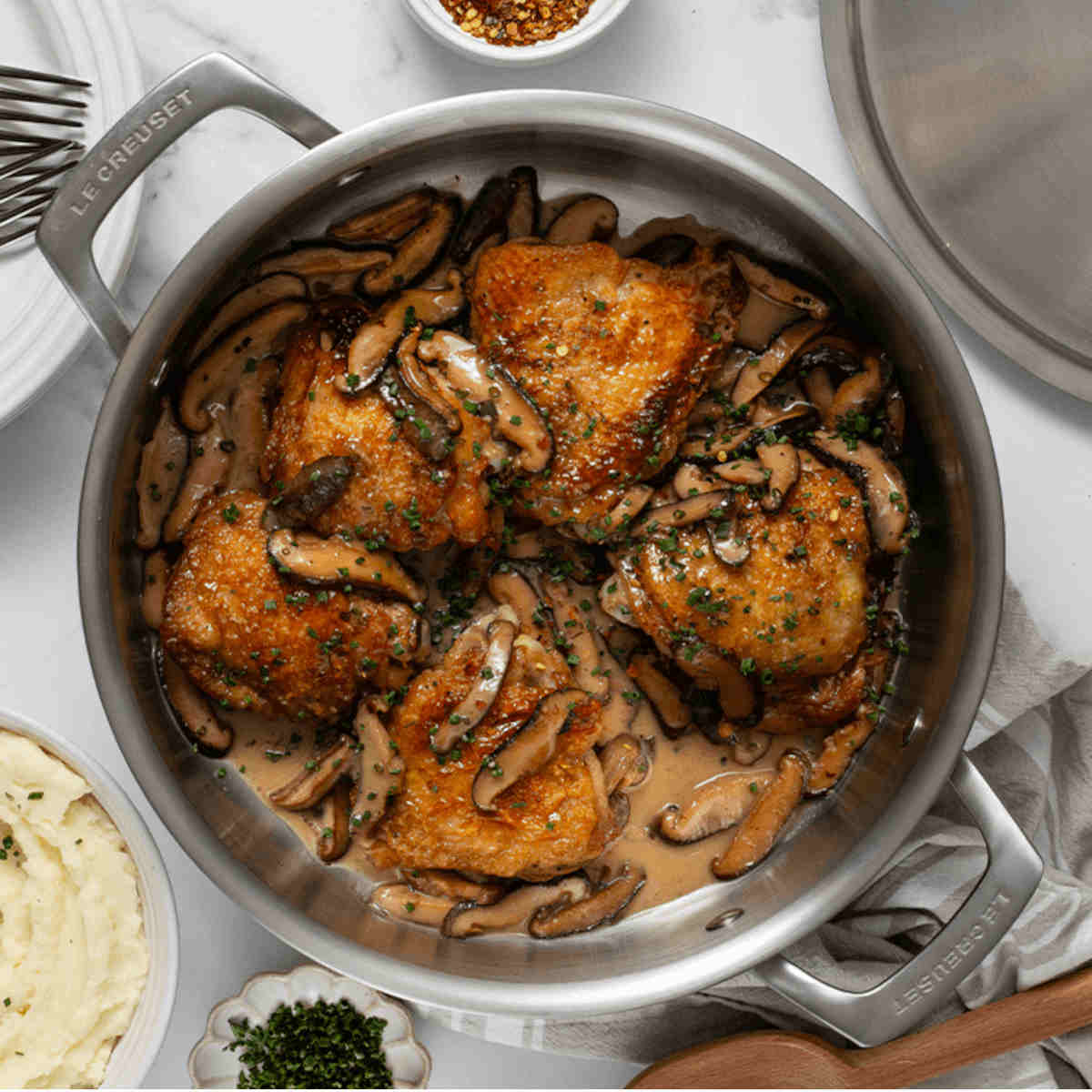 Le Creuset Essential 3-ply Stainless Steel Sauteuse 24cm | Minimax