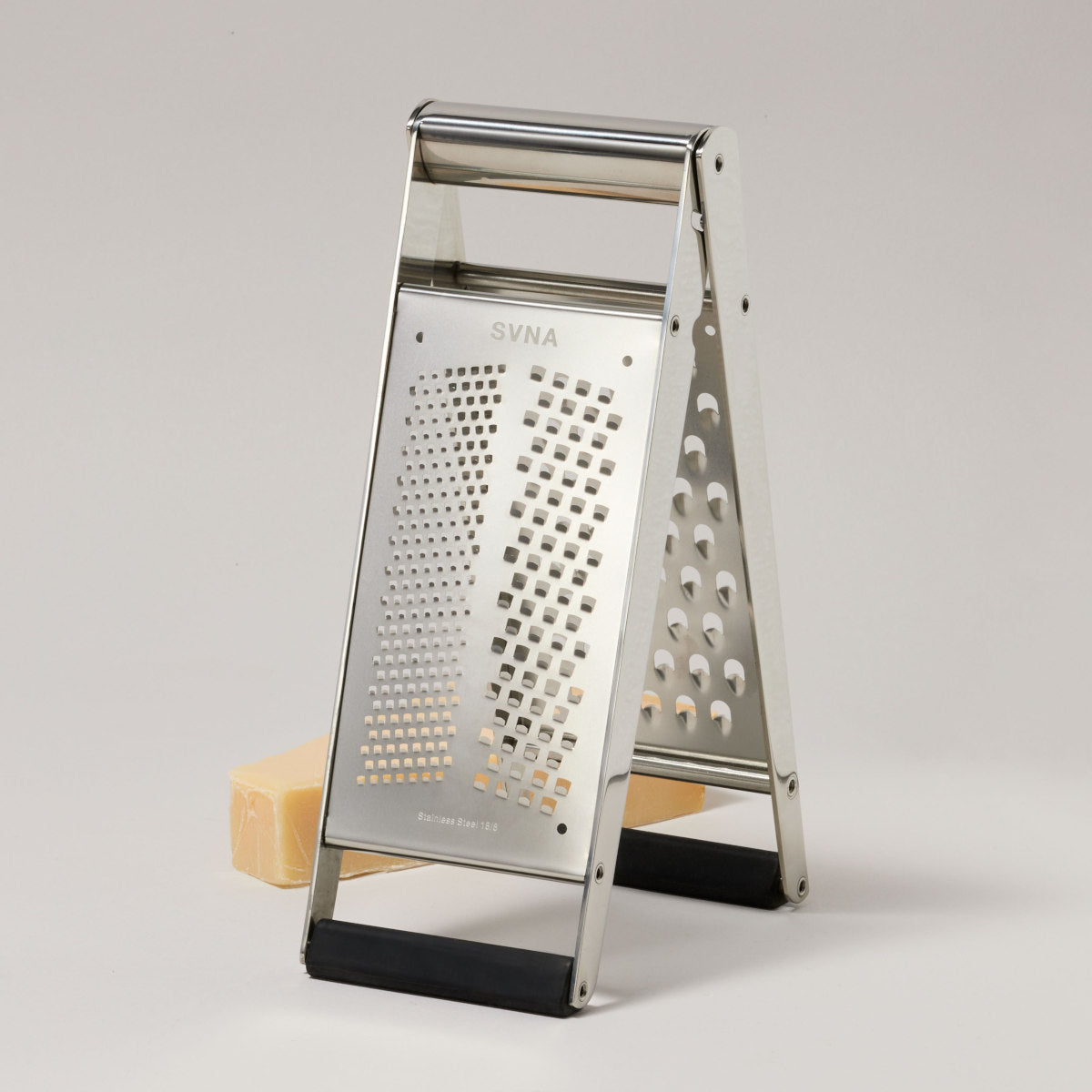 SVNA Premium Tower Grater | Minimax
