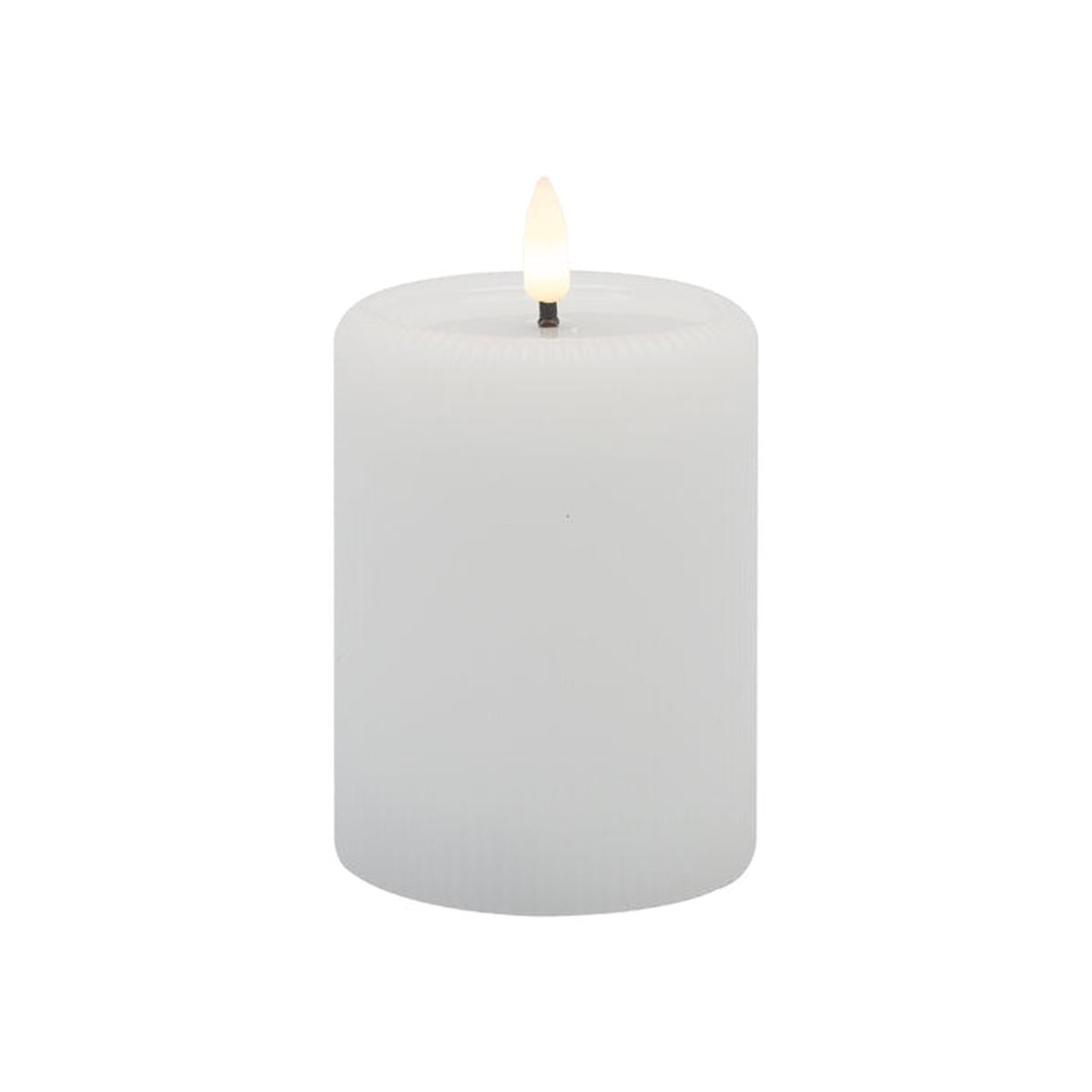 Pure Christmas LED Aura Ribbed Candle White 7.5x13cm – elegant flameless LED pillar candle with ribbed texture and warm glow design