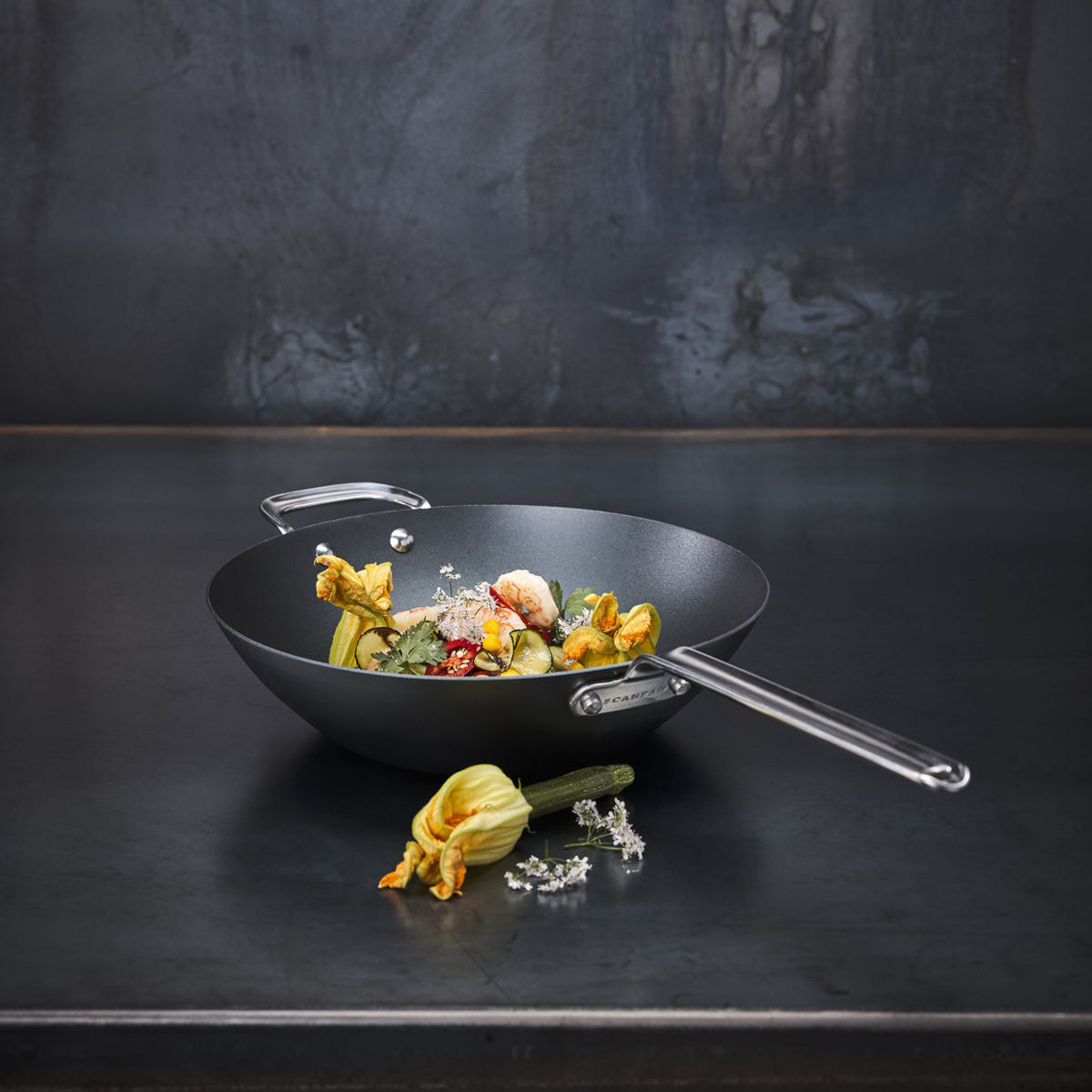 Scanpan Black Iron Wok 30cm | Minimax