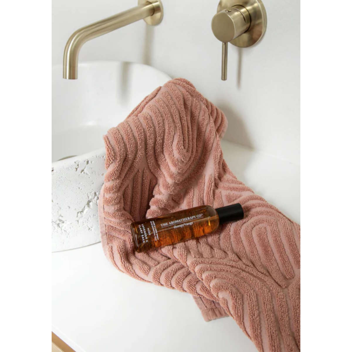 The Aromatherapy Co. Lavender & Clary Sage Home & Linen Spray Relax 100ml | Minimax