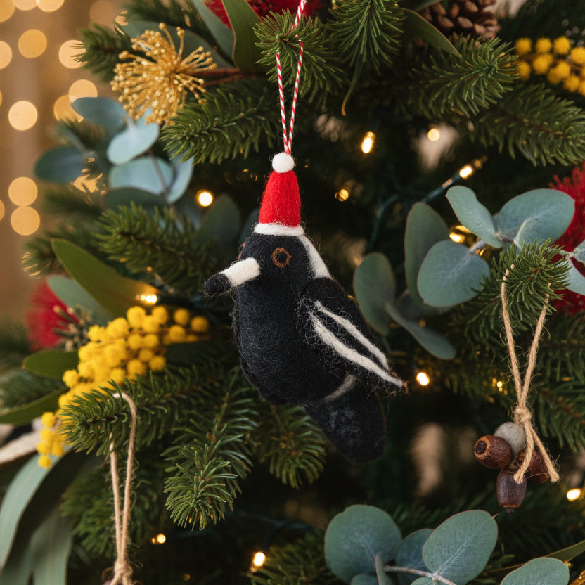 Maggie Magpie Felt Decoration