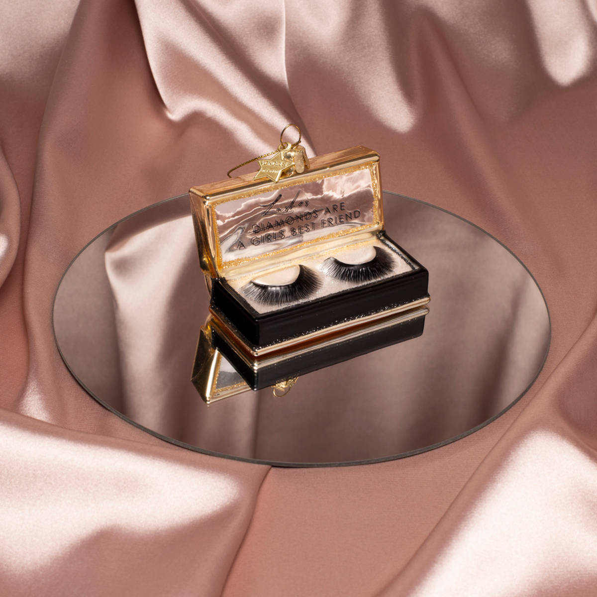 Vondels Glass Fake Lashes Ornament Black 7cm – festive ornament shaped like a lash case