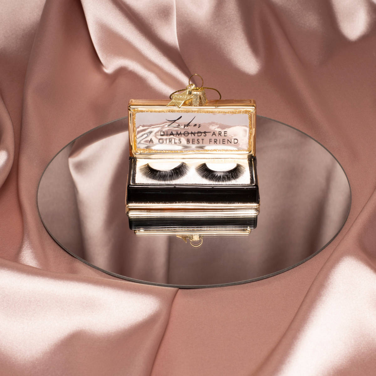 Vondels Glass Fake Lashes Ornament Black 7cm – festive ornament shaped like a lash case