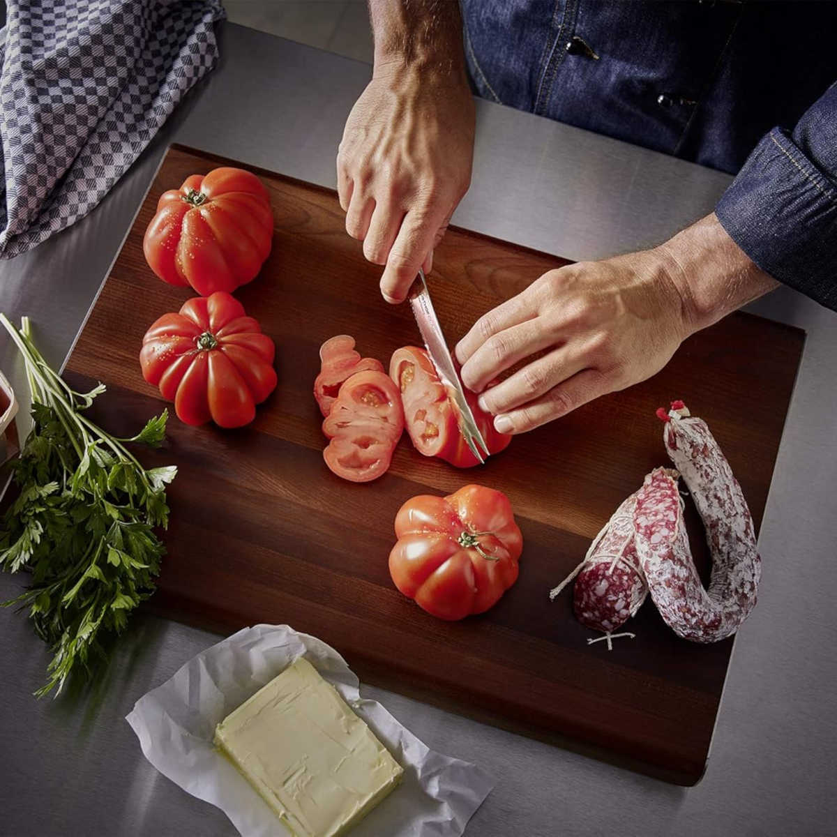 Wusthof Classic 17 cm Santoku knife with precision stainless blade and black triple-riveted handle