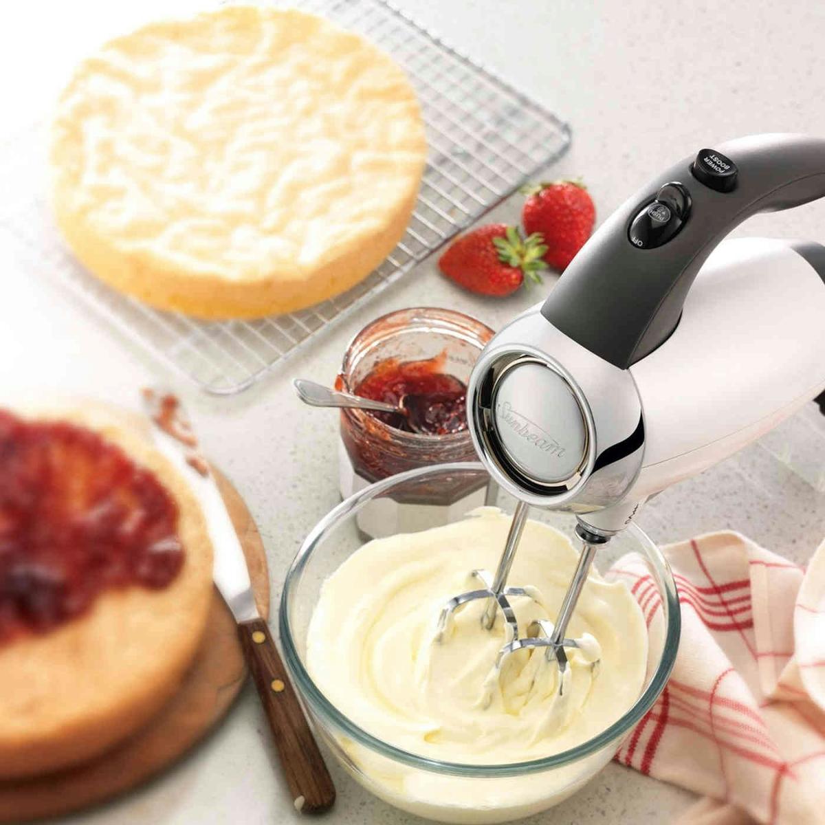 Sunbeam Mixmaster Hand Mixer