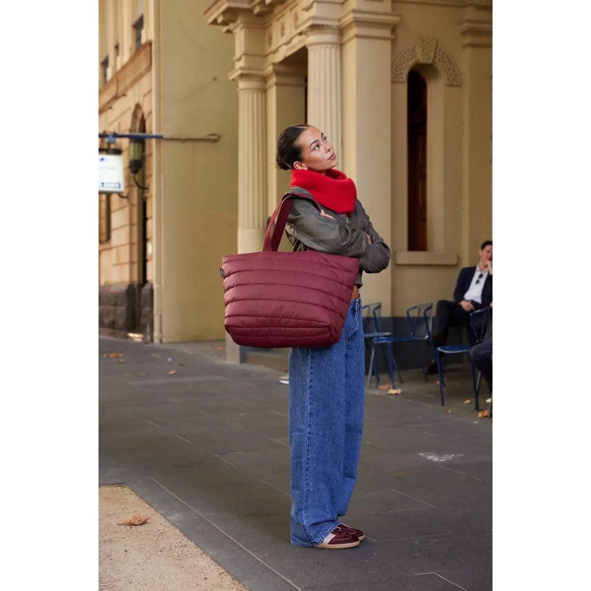 Base Supply Cloud Take It Base Shoulder Bag Burgundy 56x35x18cm