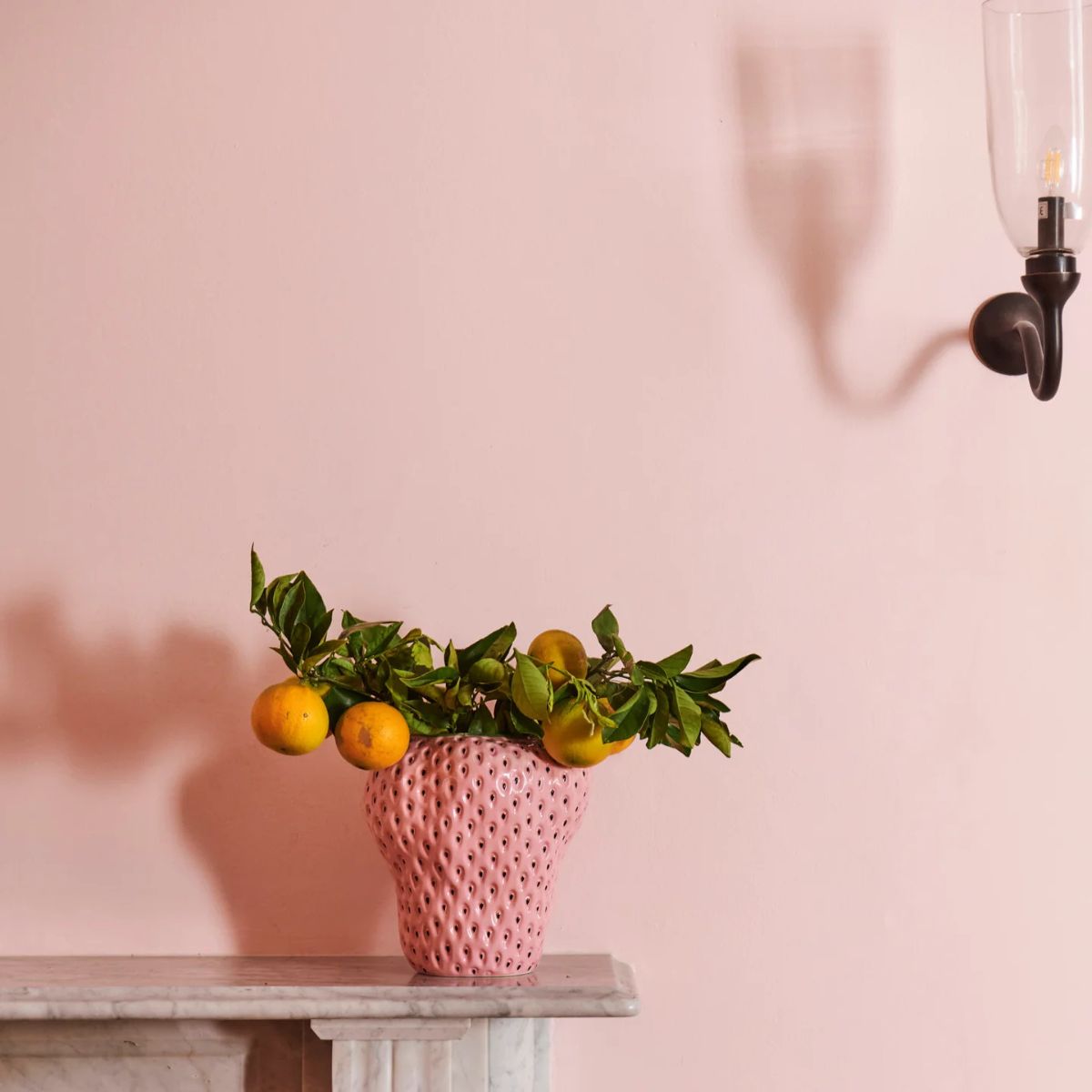 Kip&Co Pineberry Vase Pink 25cm