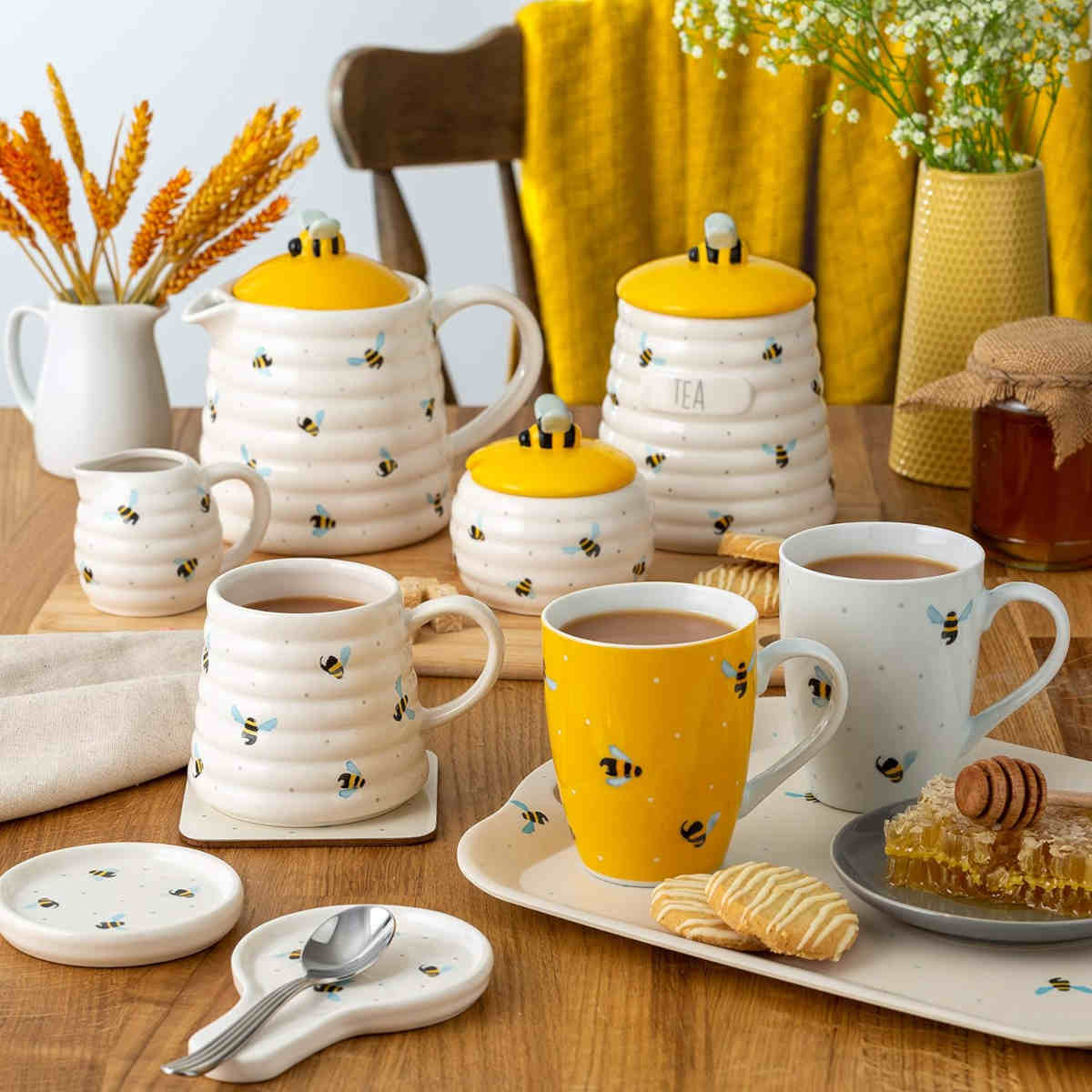 Price & Kensington Sweet Bee Tea Bag Holder | Minimax