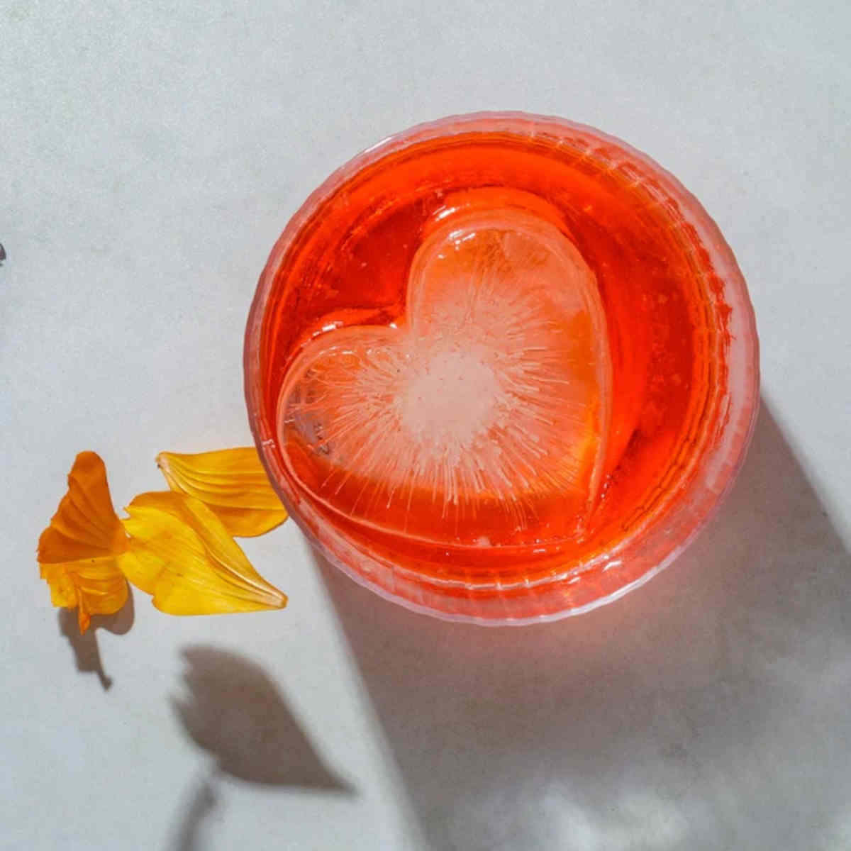 Drinks Plinks Pink Heart Ice Cube Tray | Minimax