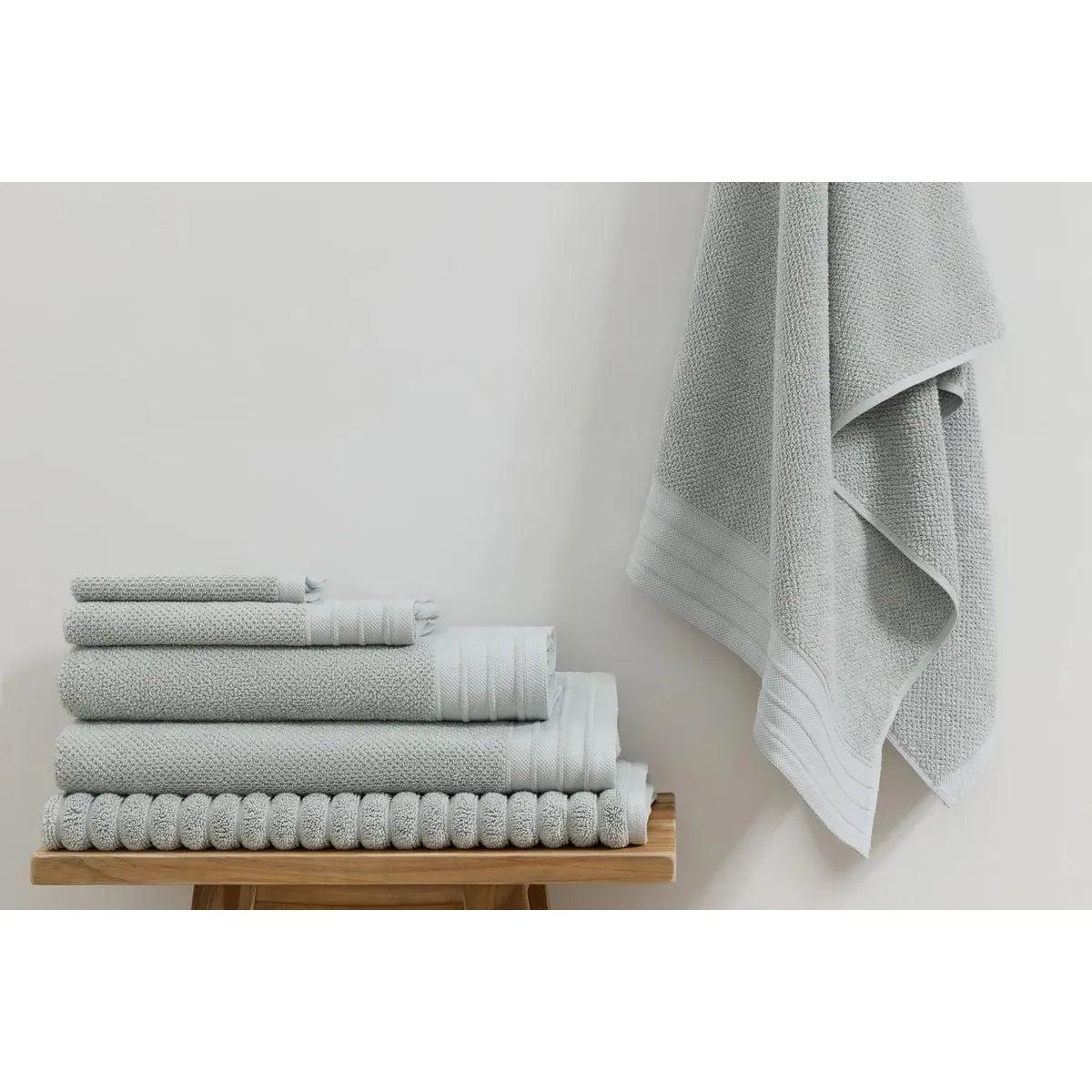 Bemboka Jacquard Dove Bath Towel 70x150cm