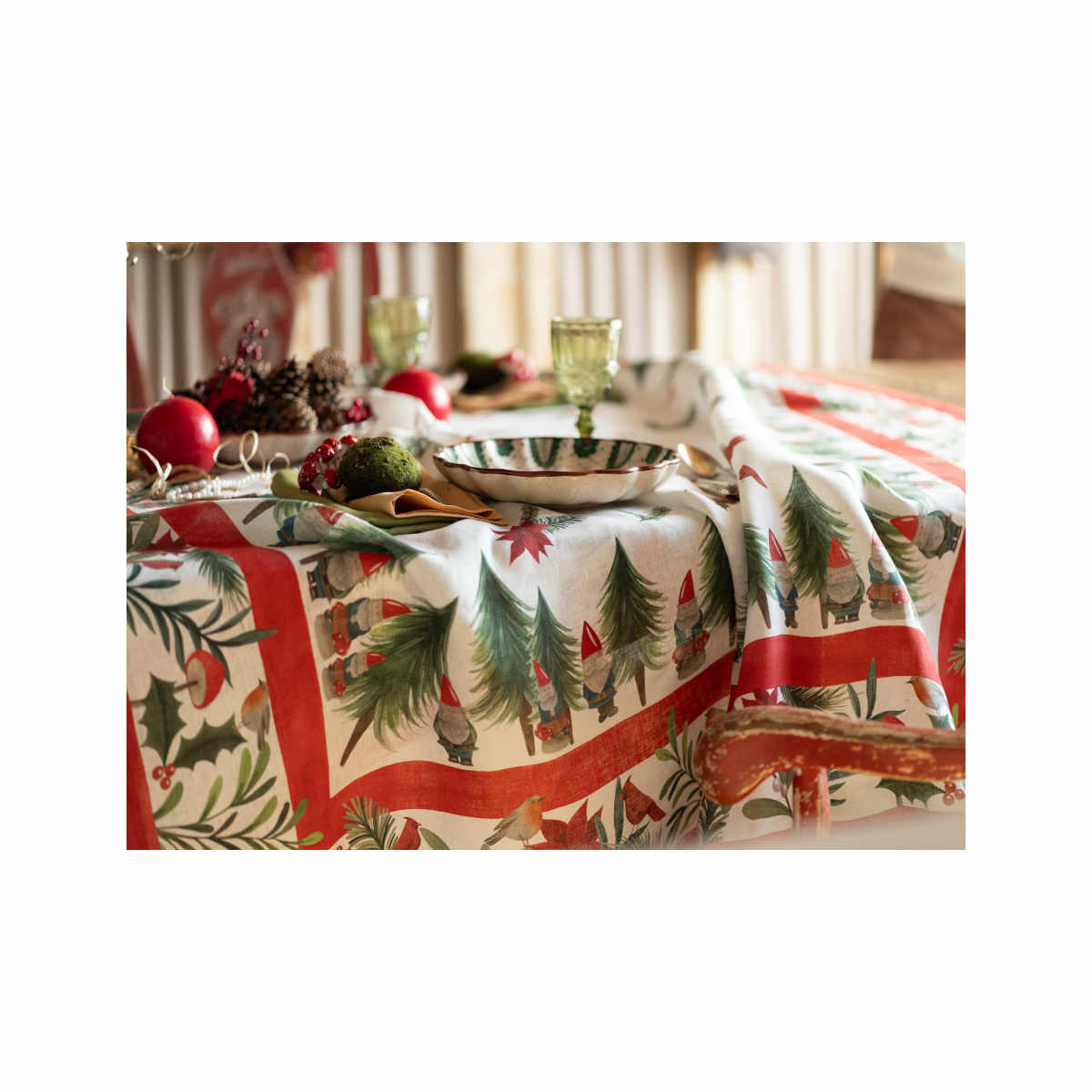 Tessitura Toscana Telerie Jolly Elf Tablecloth 170cm x 360cm | Minimax