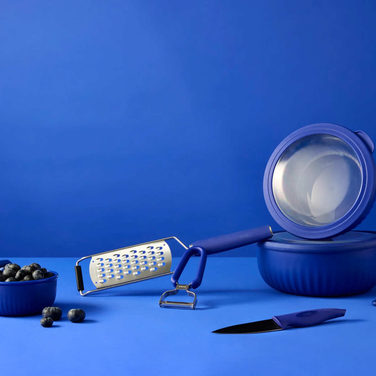 SVNA Stainless Steel Blade Y Julienne Peeler Blue | Minimax