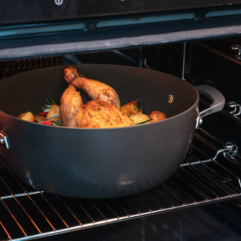 Anolon Endurance+ Nonstick Induction Covered Casserole 30cm (7.1L) | Minimax