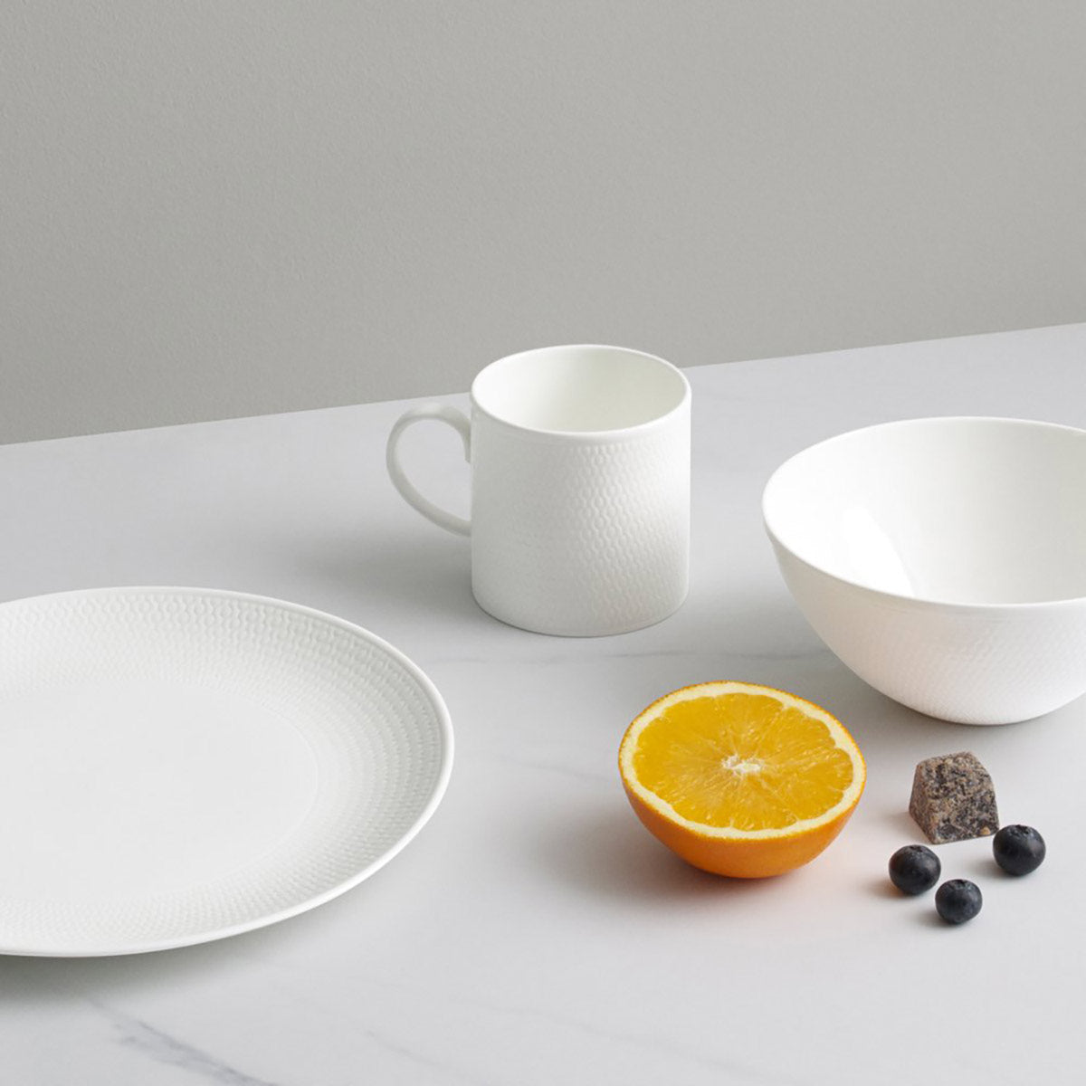 Wedgwood Gio Dinner Set 16 Piece | Minimax