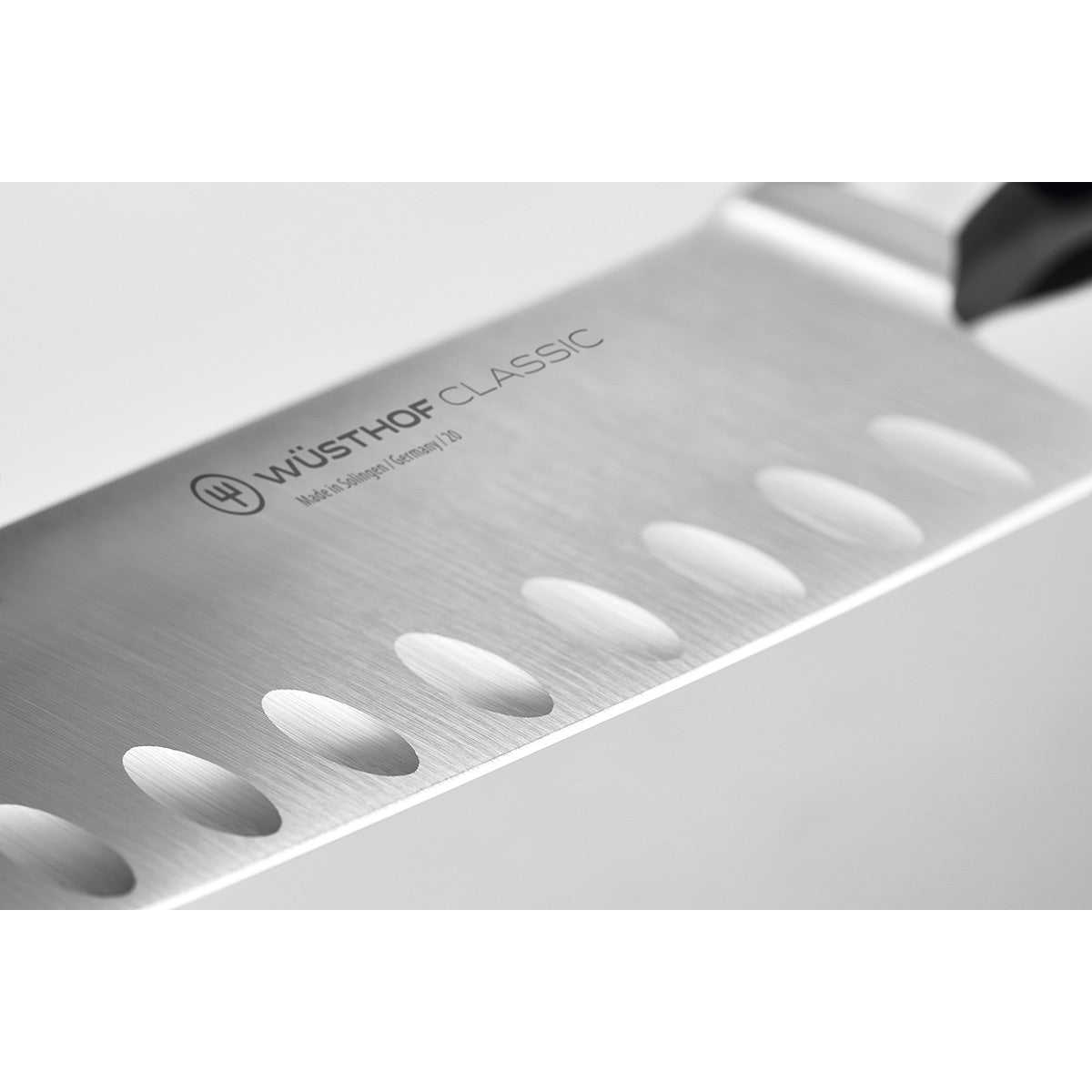 Wusthof Classic Hollow Edge Santoku Knife 17cm | Minimax