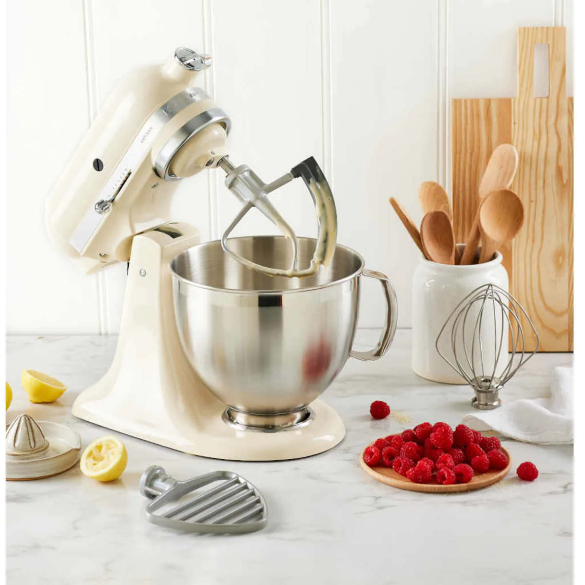 KitchenAid KSM195 Artisan Series Stand Mixer Almond Cream | Minimax