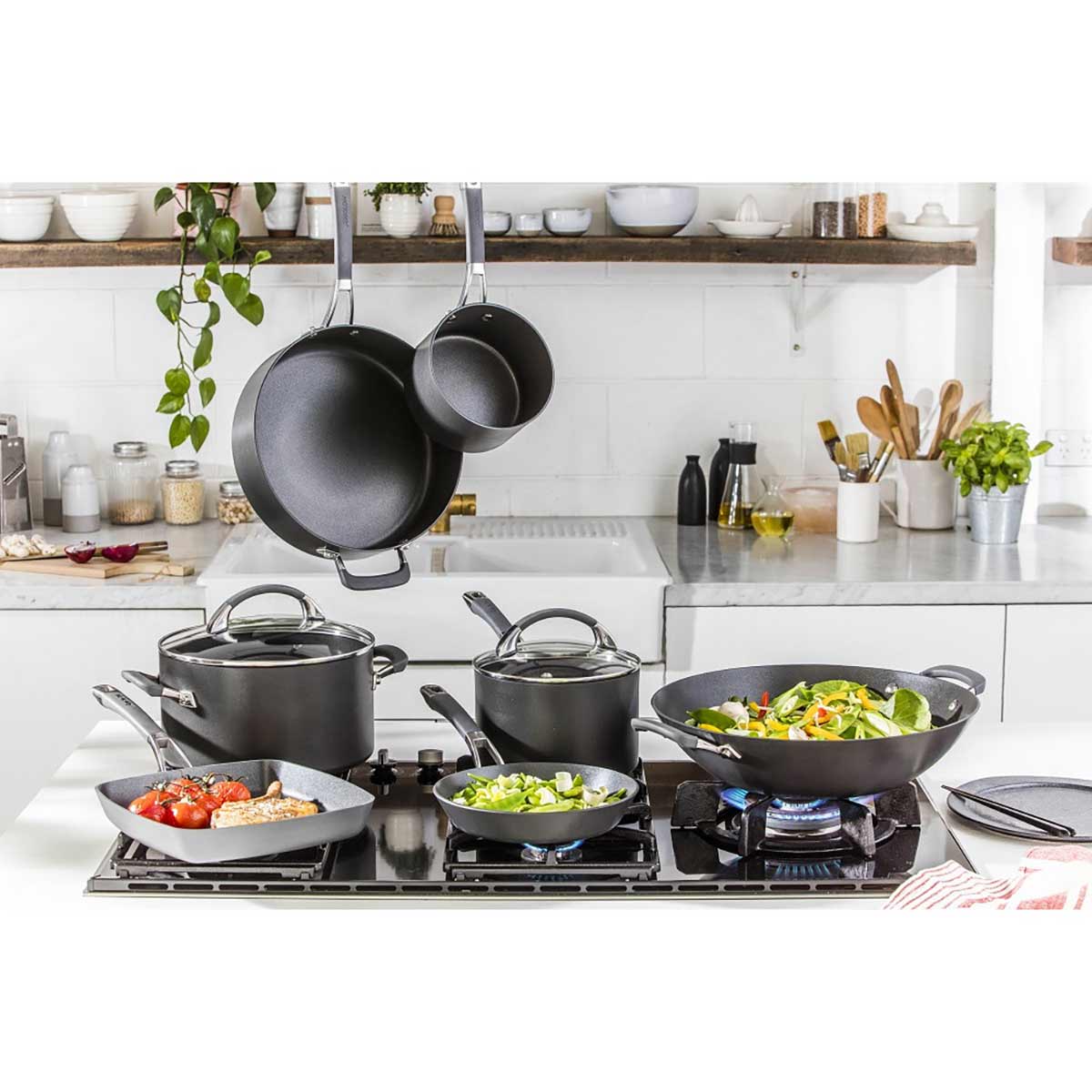 Anolon Endurance+ Nonstick Induction Covered French Skillet 30cm | Minimax