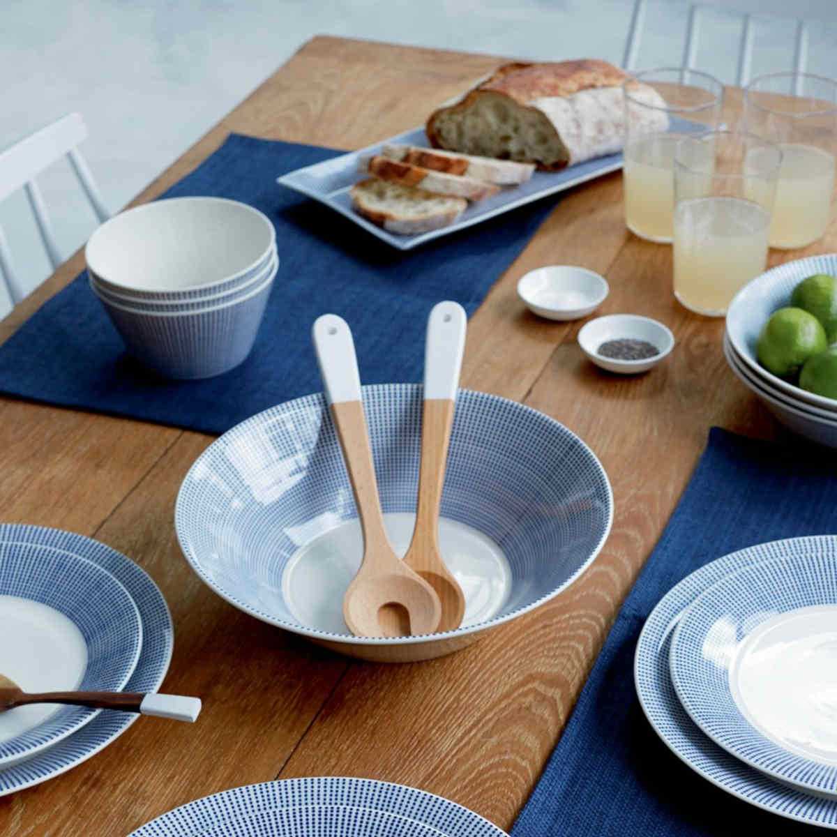Royal Doulton Pacific Serving Bowl 29cm | Minimax