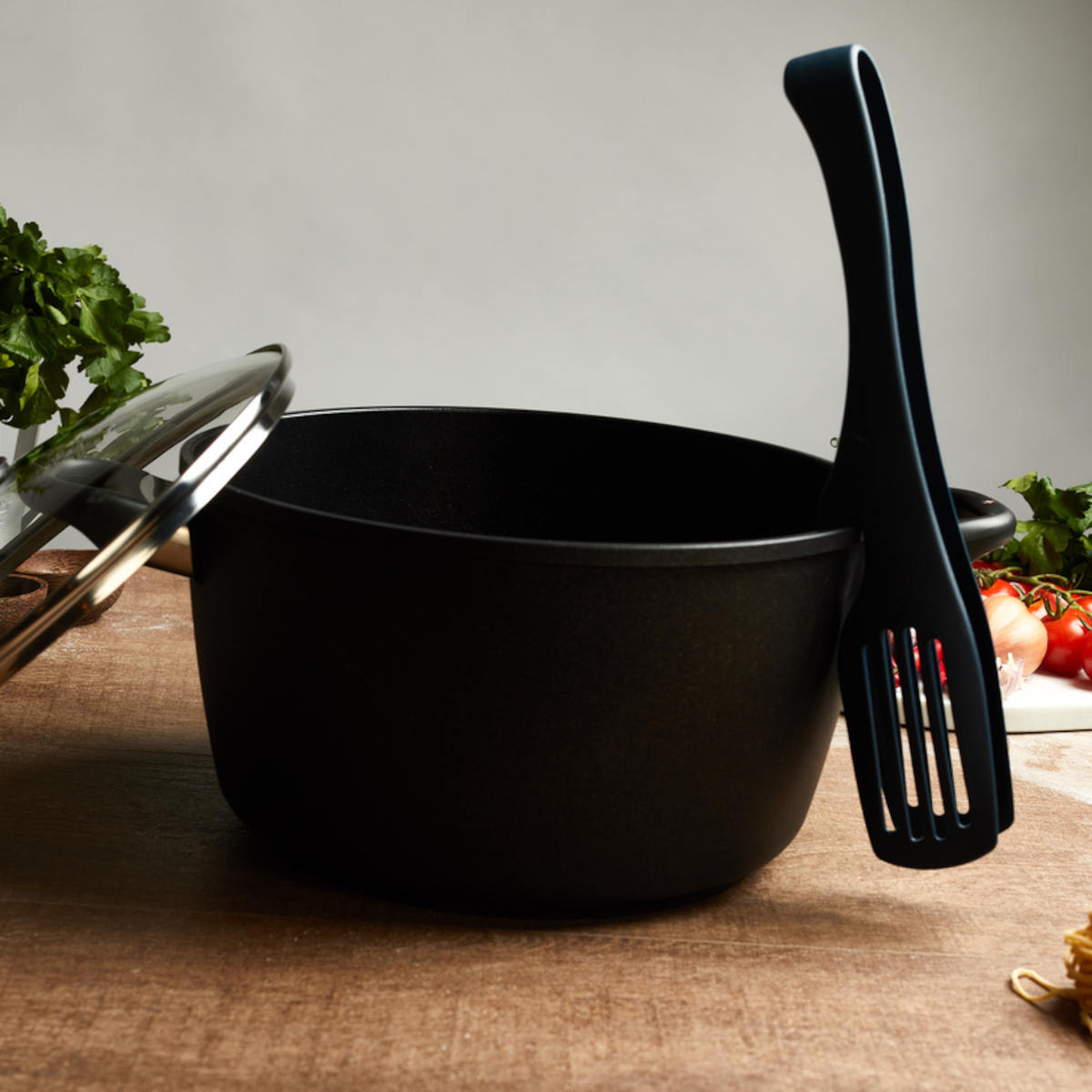 Swiss Diamond XD Classic Induction Stockpot with Lid 28cm | Minimax