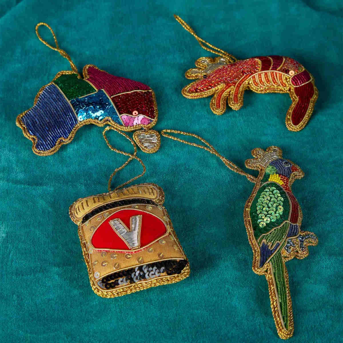 Vixen & Velvet Vegemite Sequin Ornament Gold 9cm | Minimax