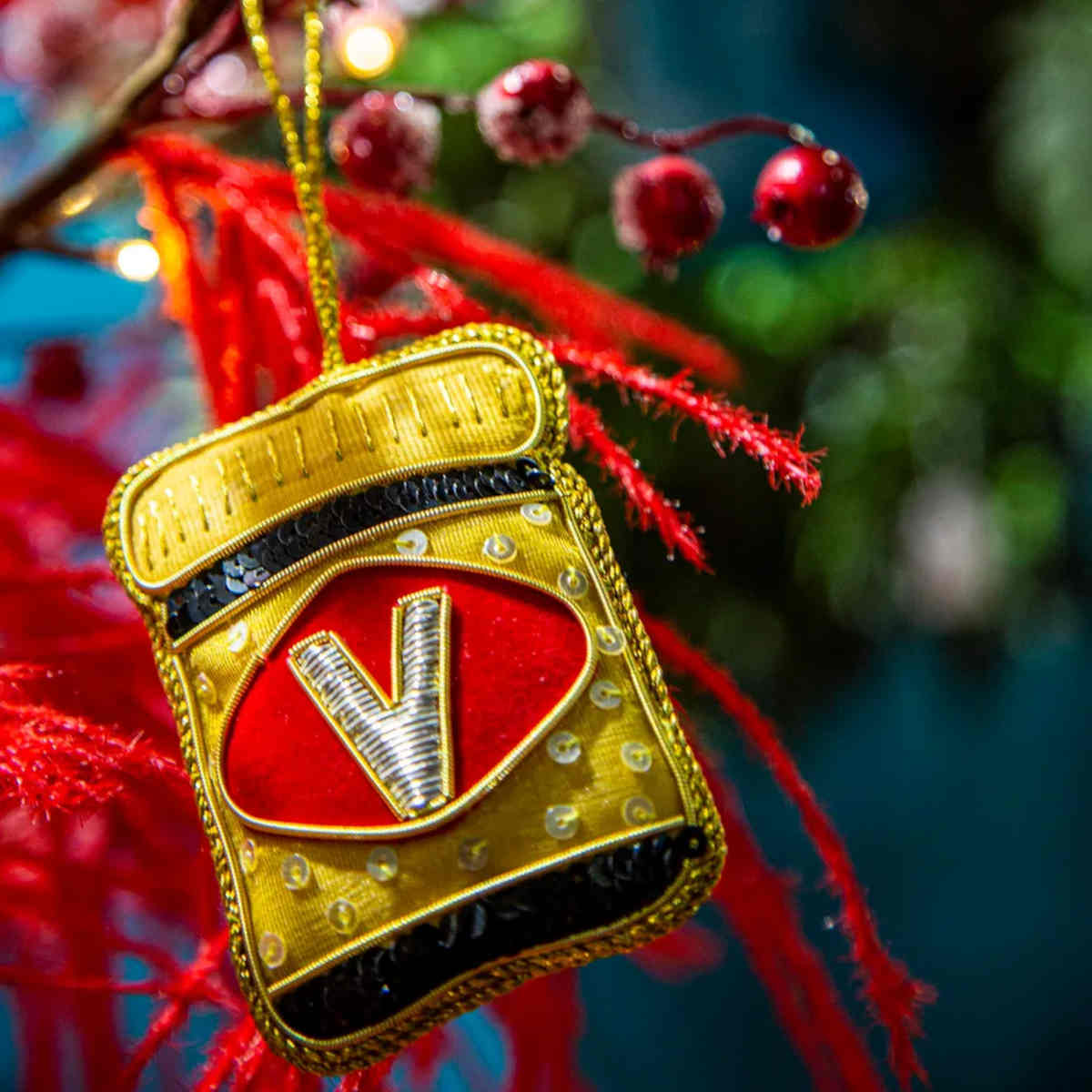 Vixen & Velvet Vegemite Sequin Ornament Gold 9cm | Minimax
