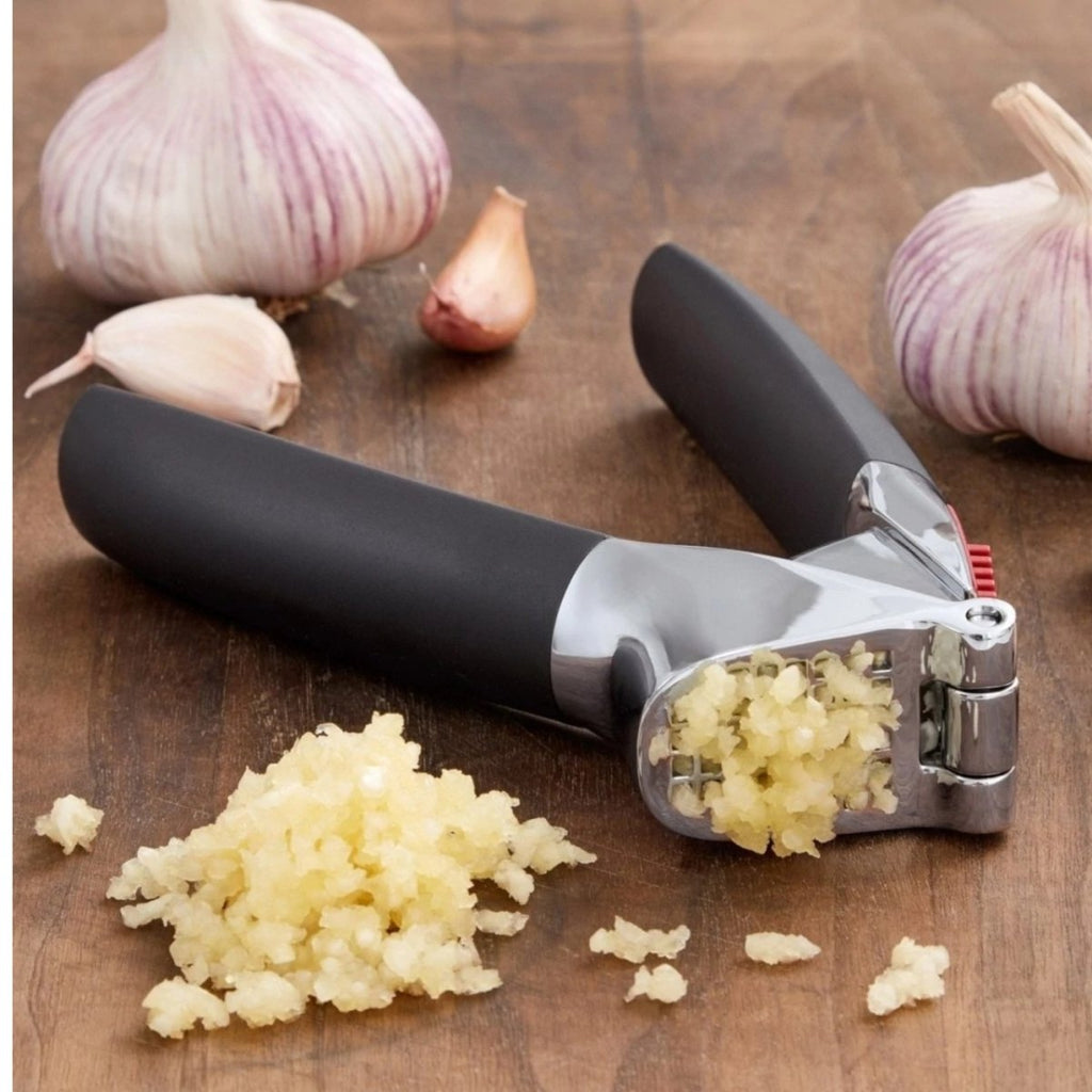 Good Grips Garlic Press - Minimax