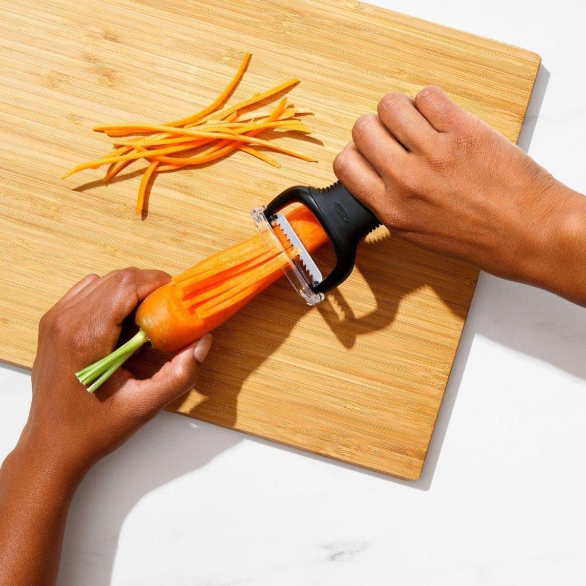 Good Grips Julienne Peeler - Minimax