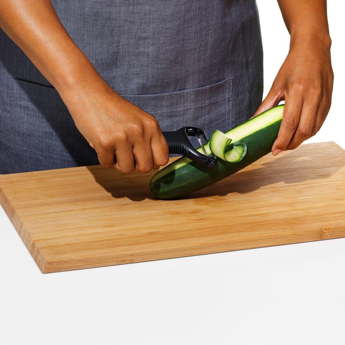 Good Grips Y-Peeler - Minimax