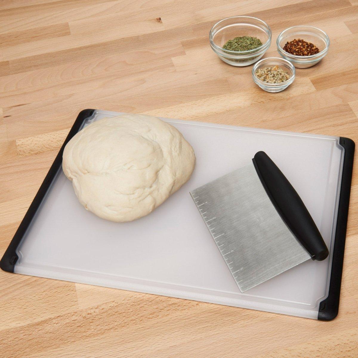 OXO Good Grips Multi Purpose Scraper & Chopper | Minimax