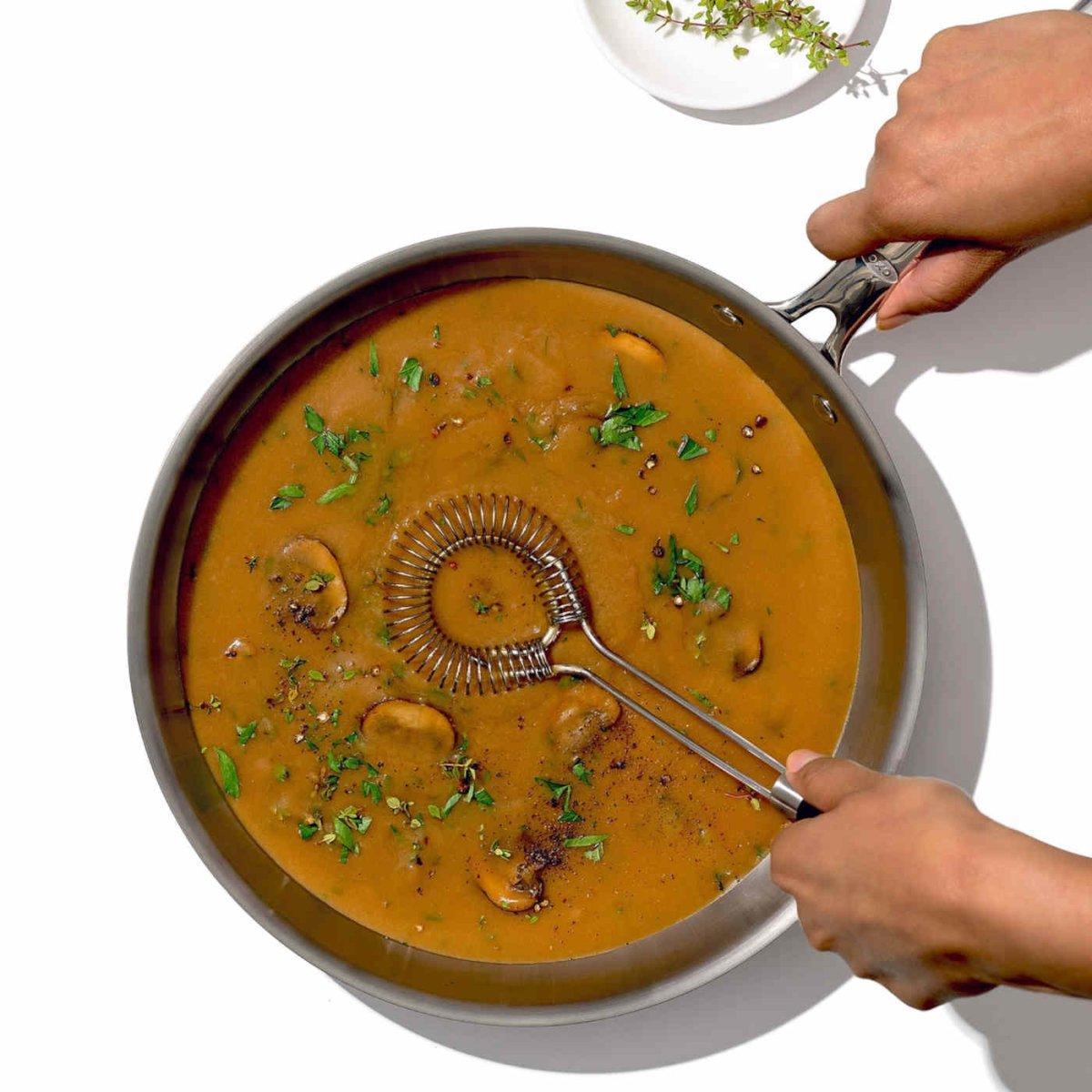 OXO Good Grips Sauce & Gravy Whisk | Minimax