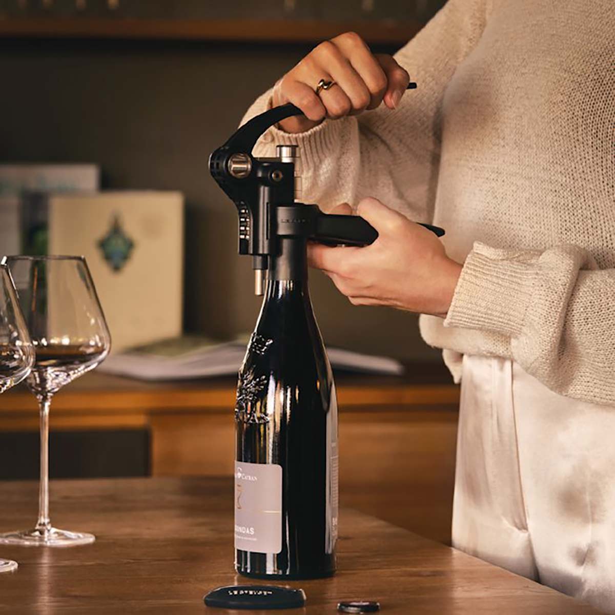 Le Creuset LM 250 Lever Model with Foil Cutter Minimax